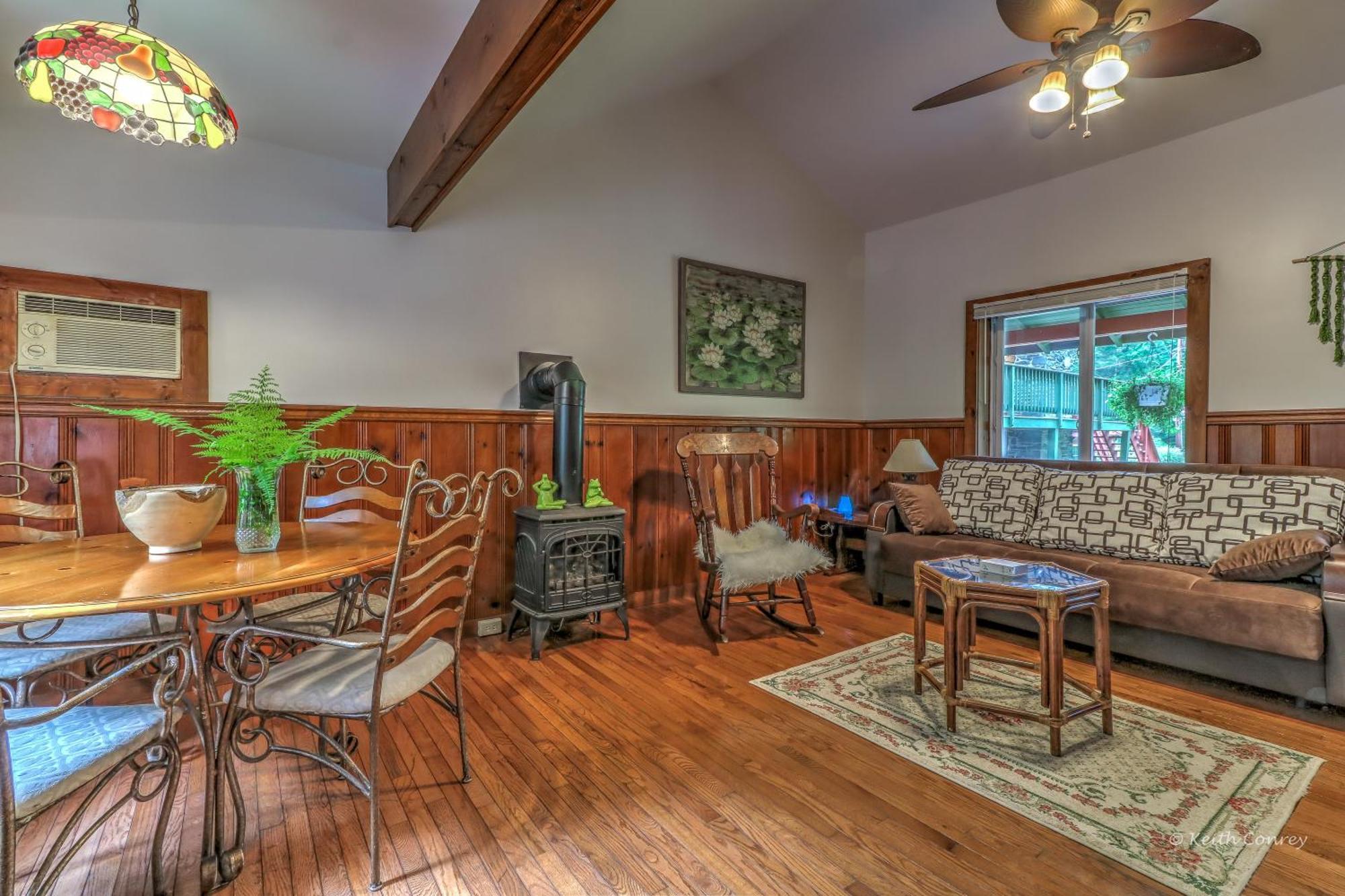 Magnolia Streamside Resort Canadensis Quarto foto